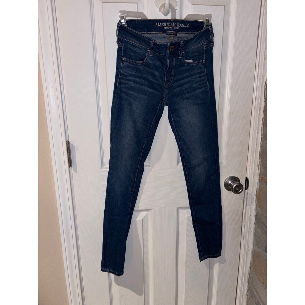 AMERICAN EAGLE OUTFITTERS SIZE 2 SKINNY JEANS